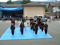 img03
