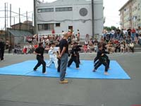 img03