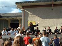 img03