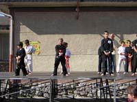 img03
