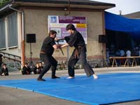 img03