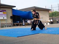 img03