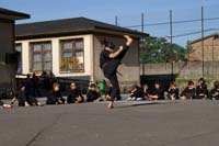 img03