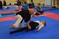 img03